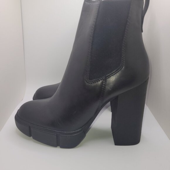 Steve Madden Black Platform Ankle Booties - Picture 8 of 11